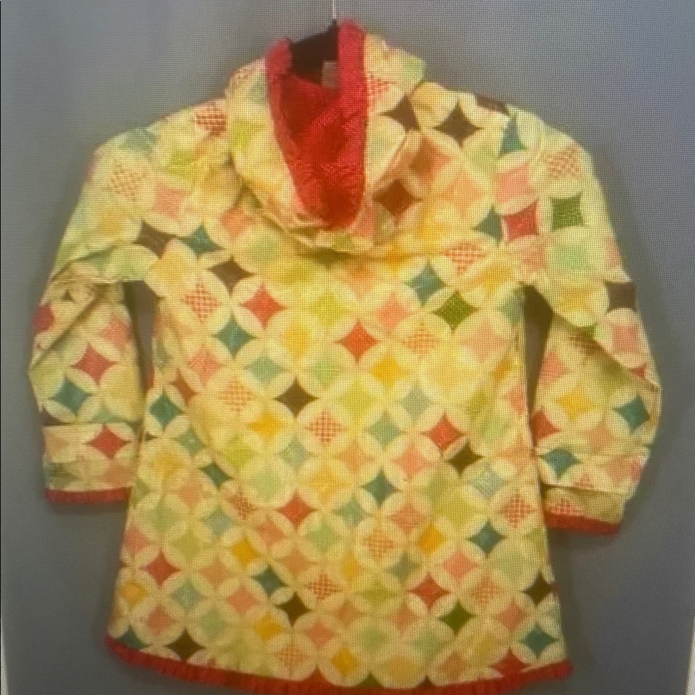 Colorful Geometric Patterned Hooded Jacket - Picture 2 of 3